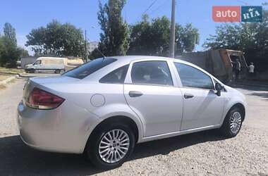 Седан Fiat Linea 2012 в 