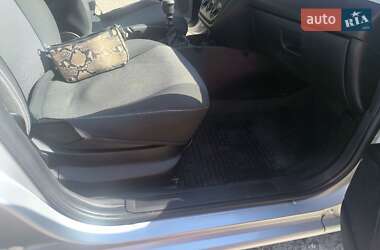 Седан Fiat Linea 2012 в 