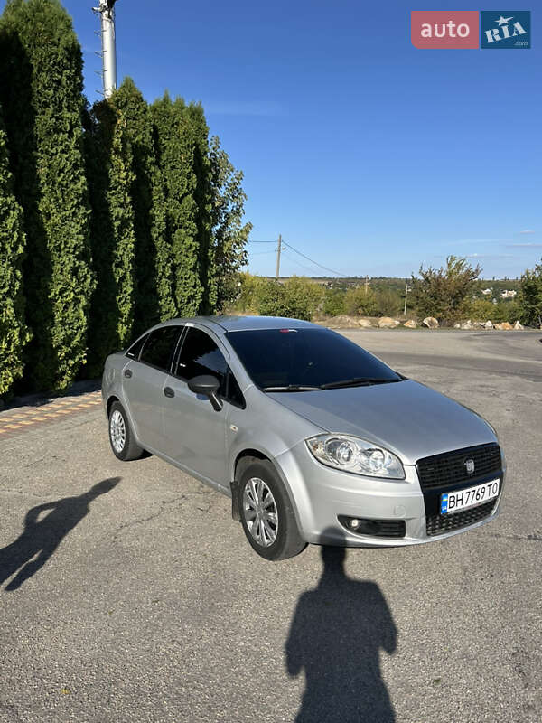 Седан Fiat Linea 2007 в Кропивницком