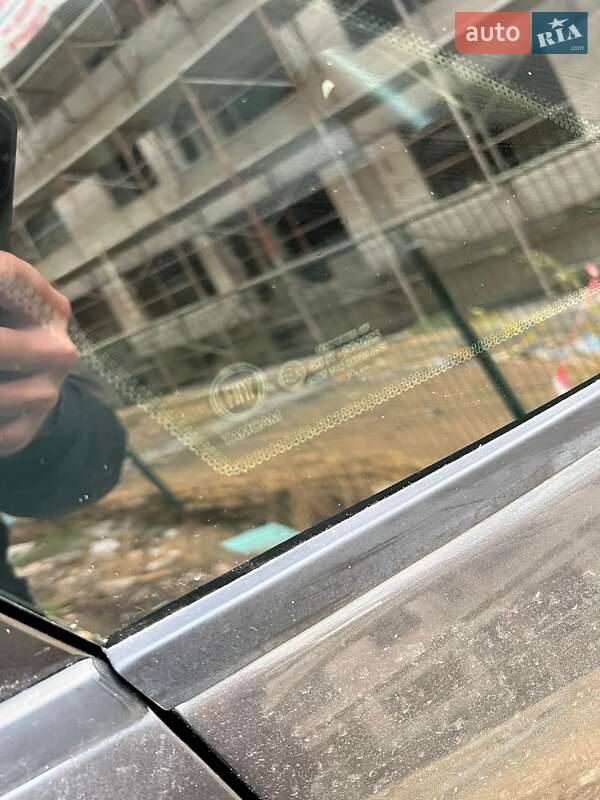 Седан Fiat Linea 2010 в Измаиле фото 46 Седан Fiat Linea 2010 в Измаиле