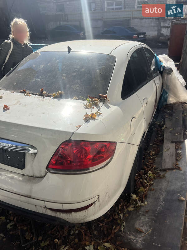 Седан Fiat Linea 2013 в Чернигове