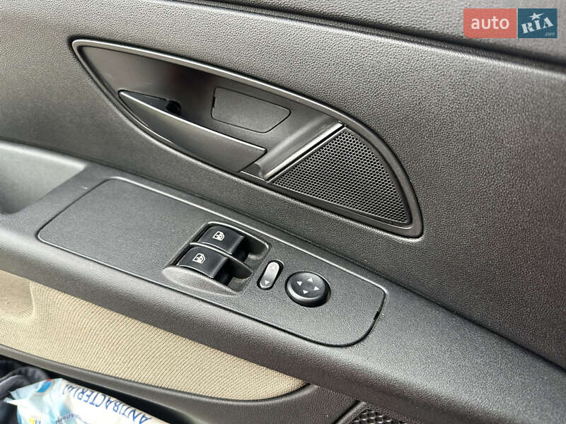 Седан Fiat Linea 2010 в Кременчуге