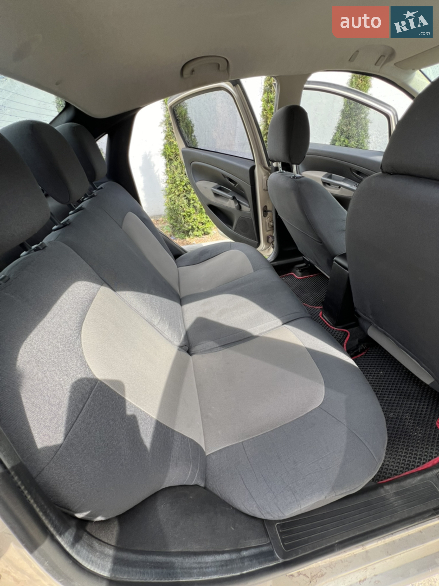 2012 Fiat Linea - мініатюра 8