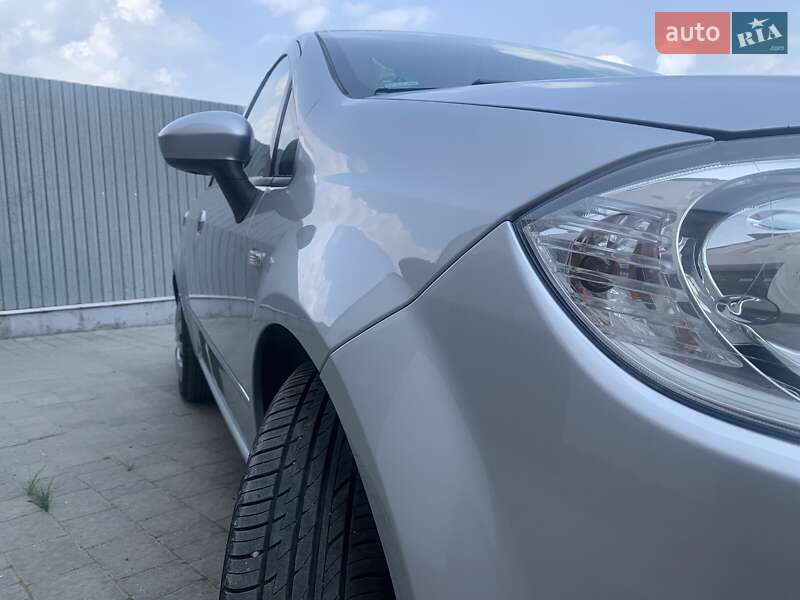 Седан Fiat Linea 2009 в Бродах