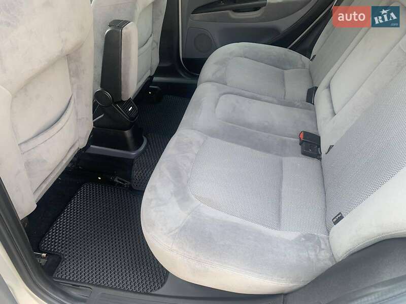 Седан Fiat Linea 2009 в Бродах