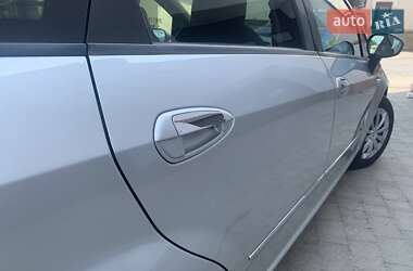 Седан Fiat Linea 2009 в 