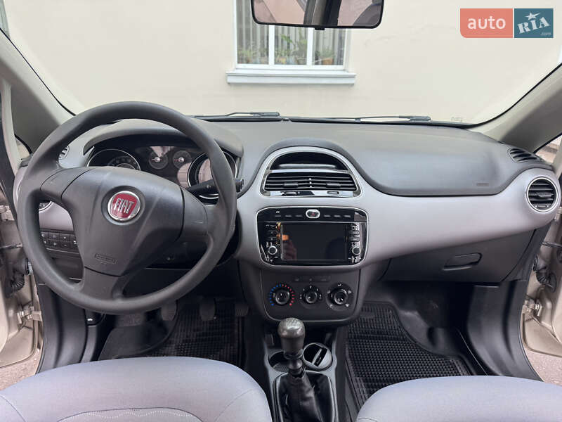 Седан Fiat Linea 2013 в Хмельницком фото 8 Седан Fiat Linea 2013 в Хмельницком