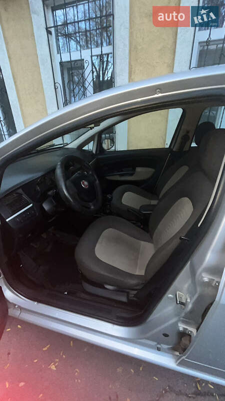 Седан Fiat Linea 2010 в Одессе фото 21 Седан Fiat Linea 2010 в Одессе