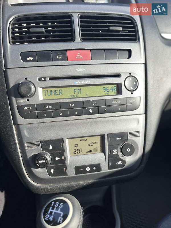 Седан Fiat Linea 2009 в Києві фото 18 Седан Fiat Linea 2009 в Києві