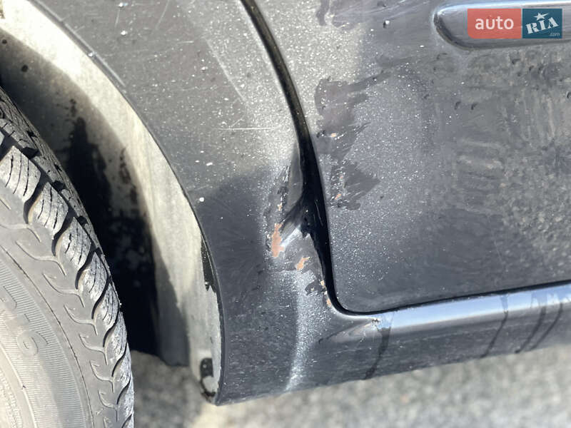 Седан Fiat Linea 2009 в Києві фото 44 Седан Fiat Linea 2009 в Києві