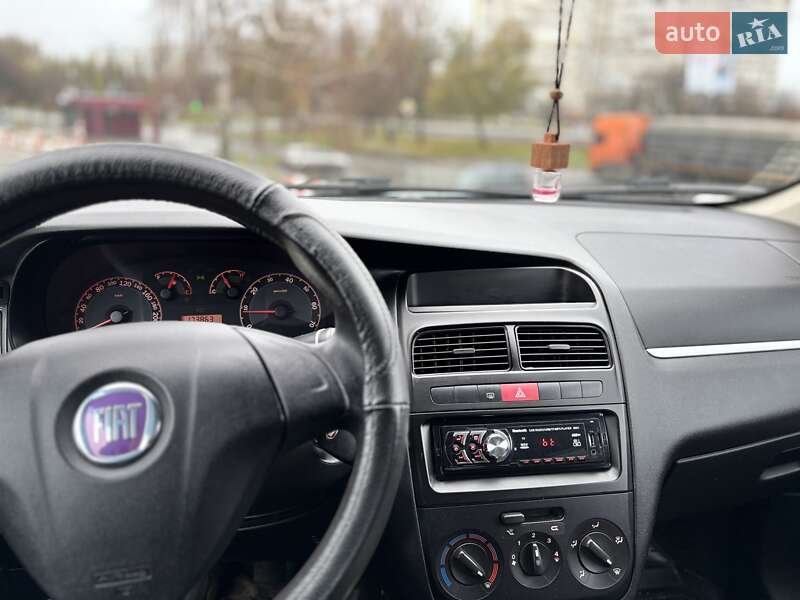 Седан Fiat Linea 2007 в Харкові