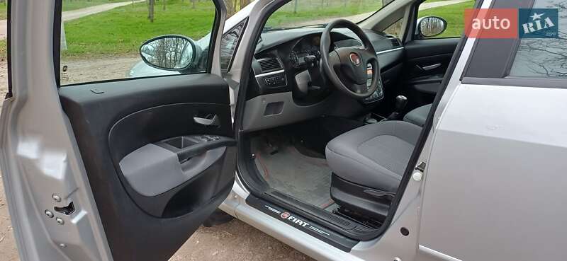 Седан Fiat Linea 2012 в Кропивницькому