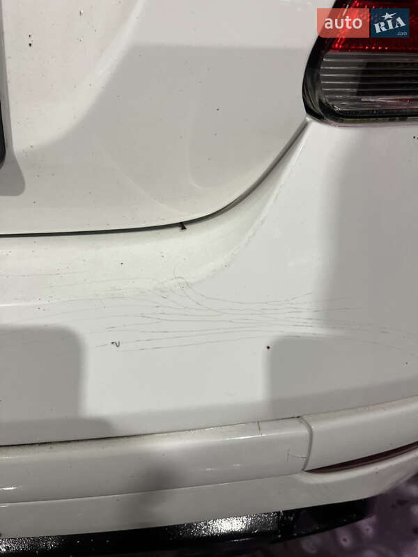 Седан Fiat Linea 2013 в Киеве фото 17 Седан Fiat Linea 2013 в Киеве