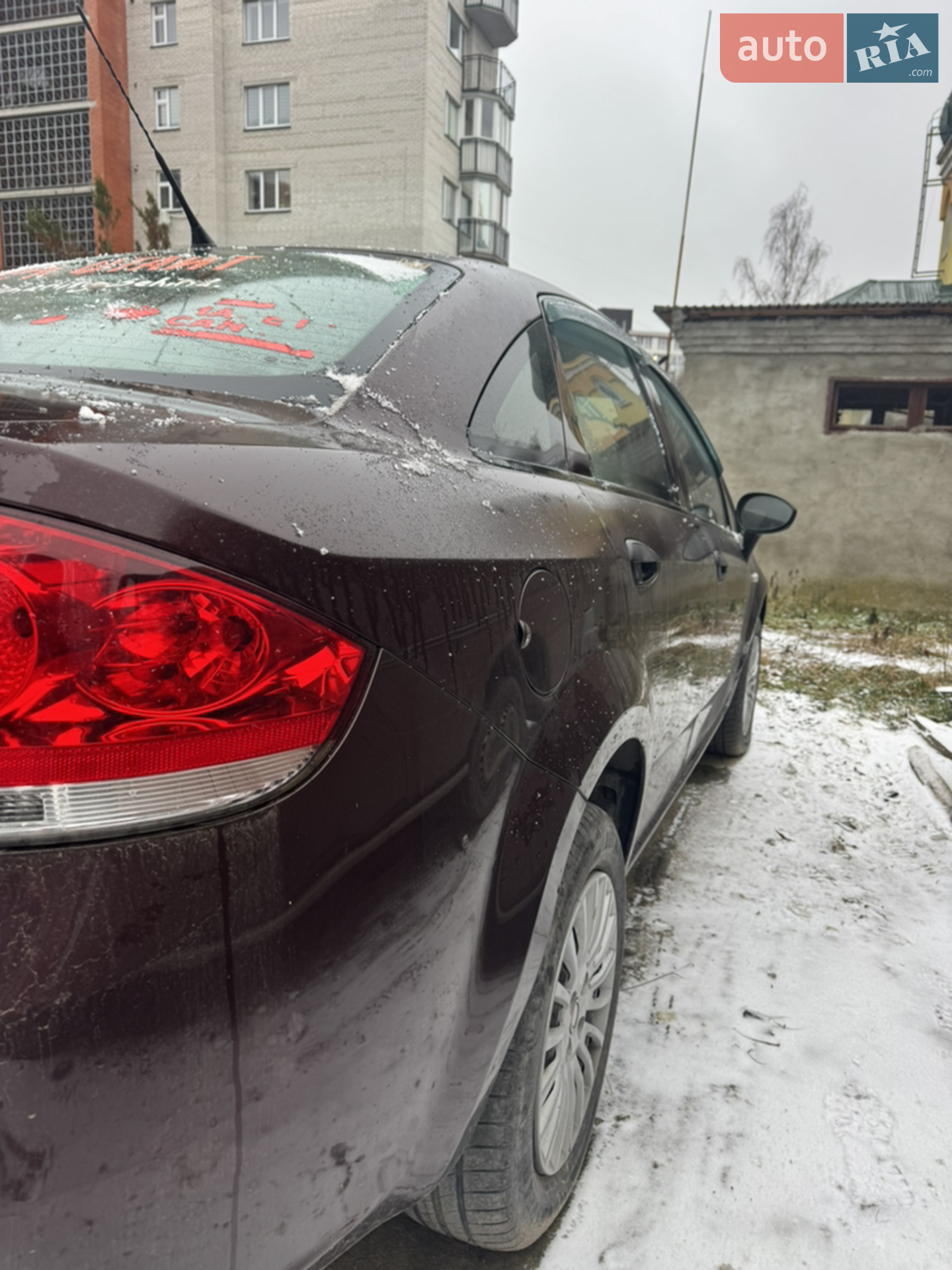 2011 Fiat Linea - мініатюра 11