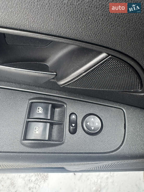 Седан Fiat Linea 2011 в Тернополе