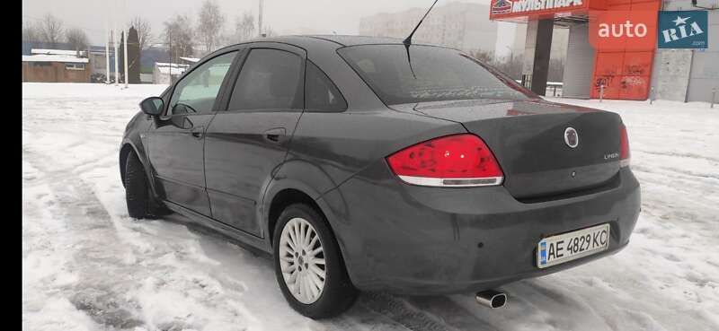 Седан Fiat Linea 2009 в Харькове