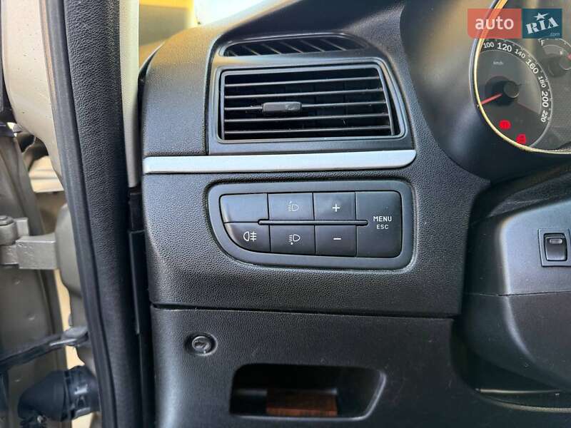 Седан Fiat Linea 2007 в Киеве