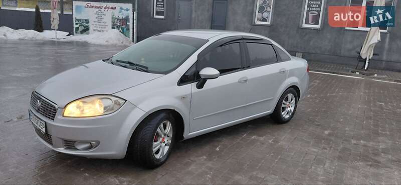 Седан Fiat Linea 2007 в Рогатині