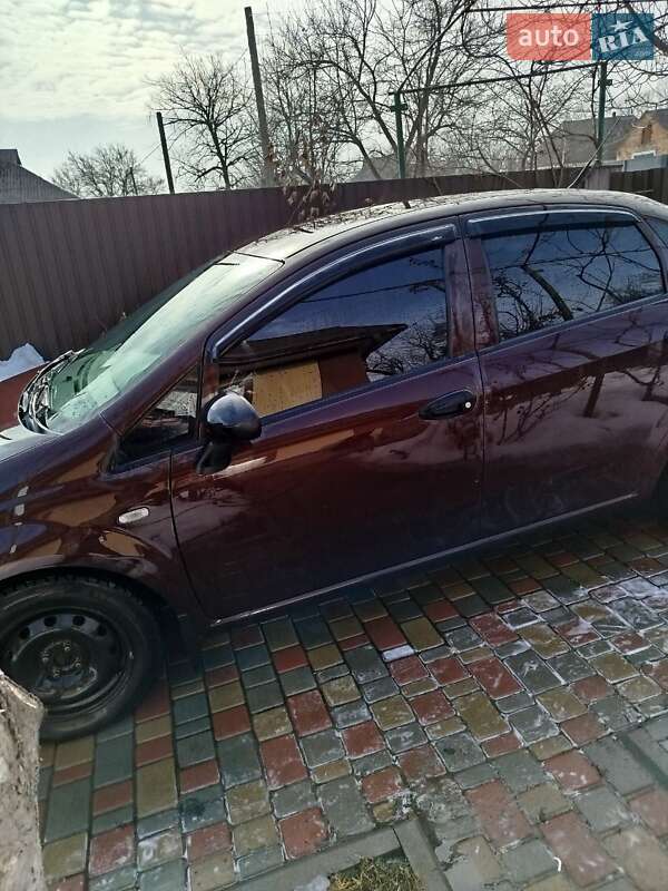 Седан Fiat Linea 2013 в Смеле фото 4 Седан Fiat Linea 2013 в Смеле