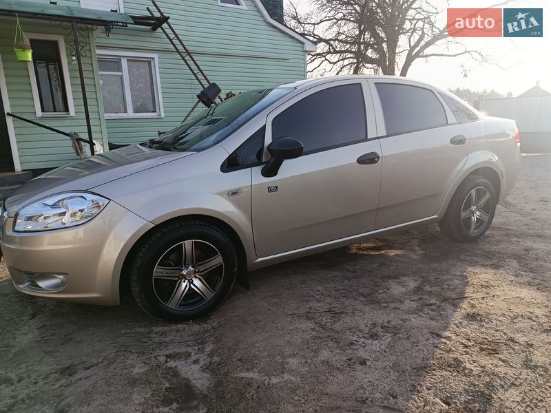 Седан Fiat Linea 2011 в Золотоноше