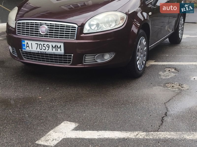 Седан Fiat Linea 2012 в Броварах