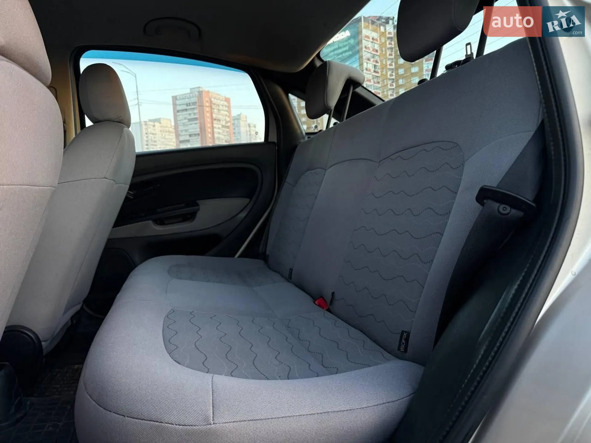 2014 Fiat Linea - мініатюра 3