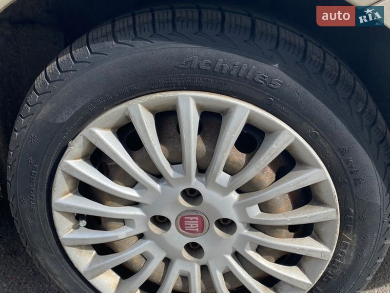 Седан Fiat Linea 2015 в Киеве фото 13 Седан Fiat Linea 2015 в Киеве