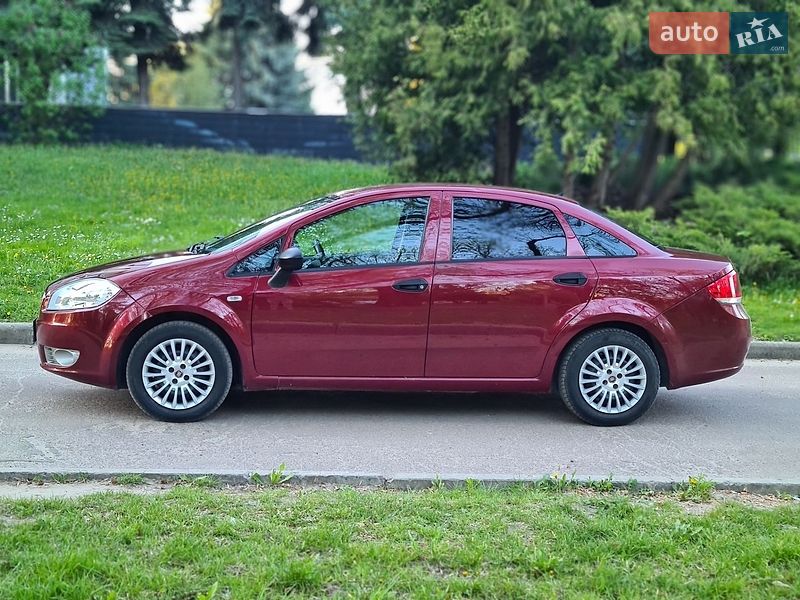 Седан Fiat Linea 2010 в Житомире