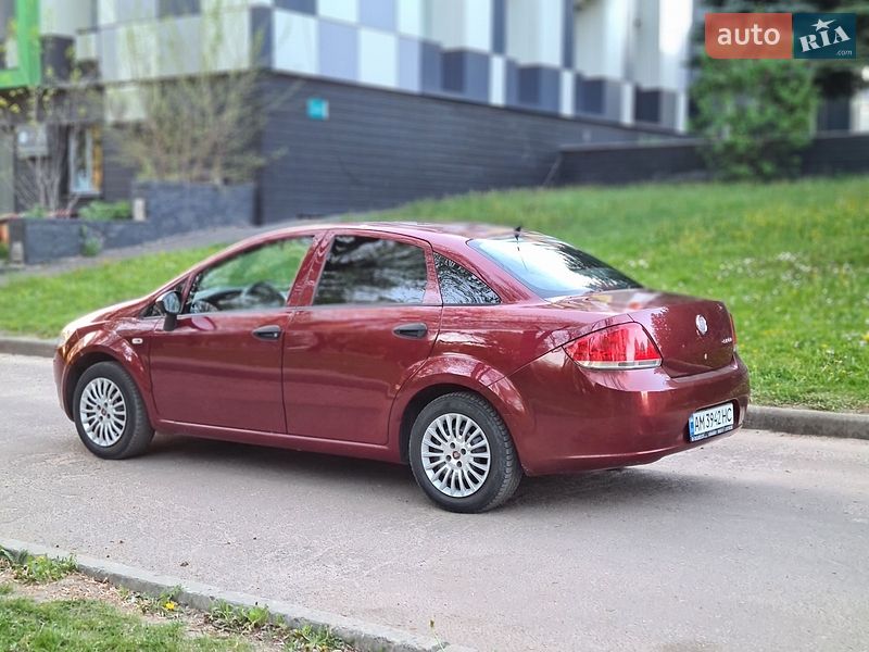 Седан Fiat Linea 2010 в Житомире