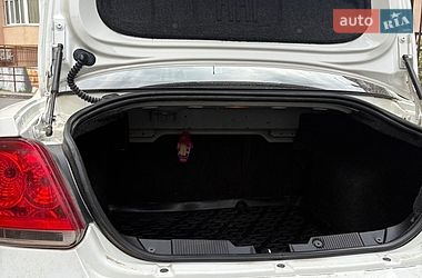 Седан Fiat Linea 2012 в Ладыжине