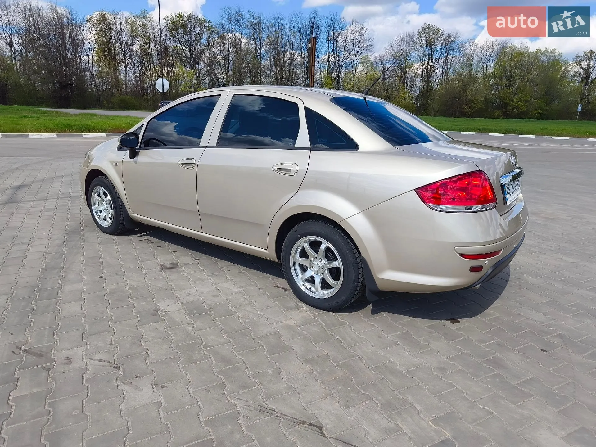 2013 Fiat Linea - мініатюра 5