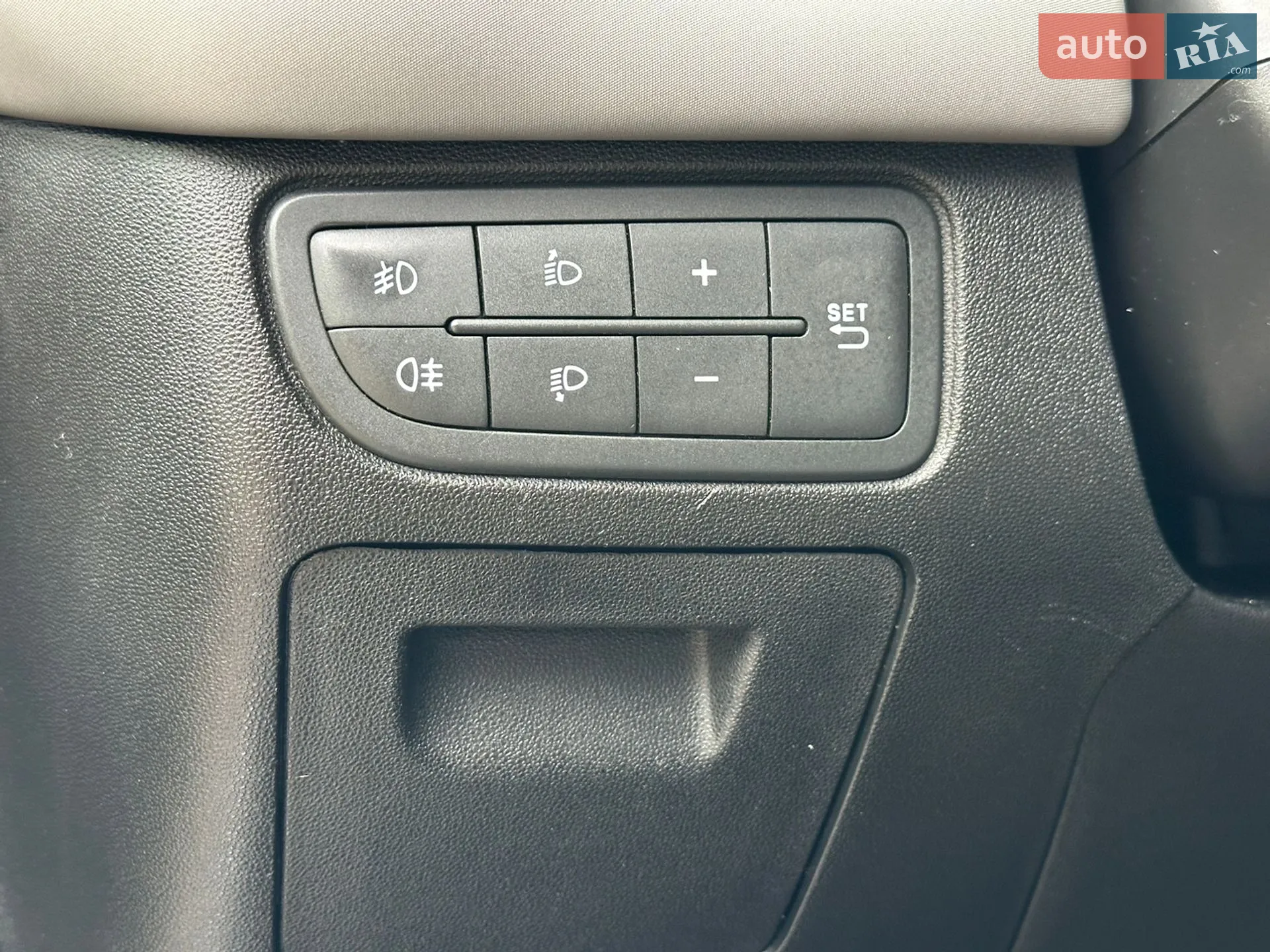 2015 Fiat Linea - мініатюра 47