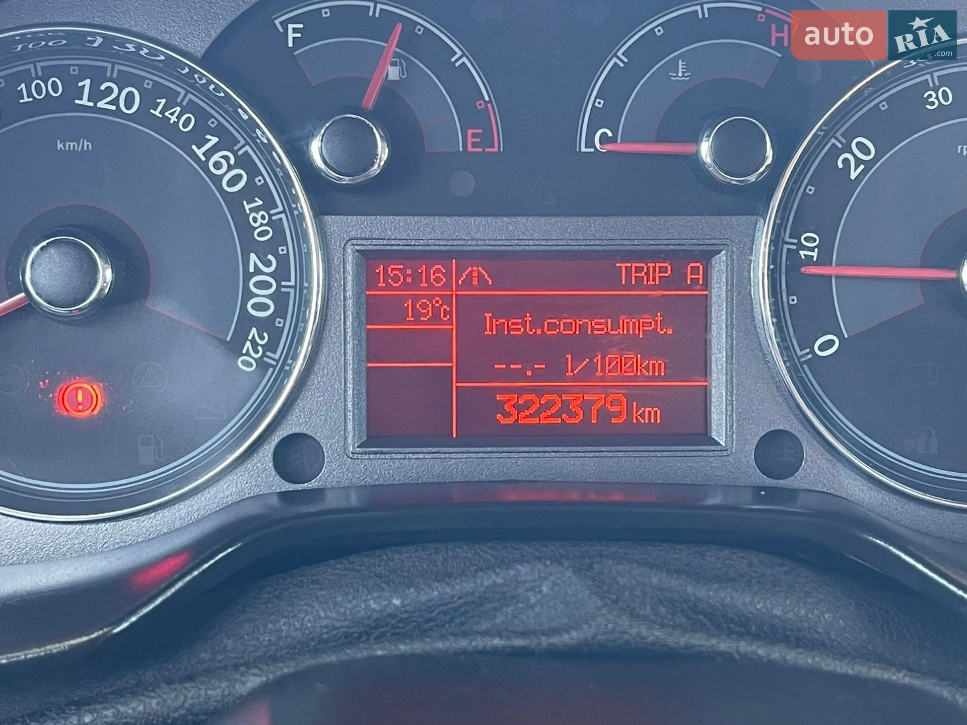 2012 Fiat Linea - мініатюра 13