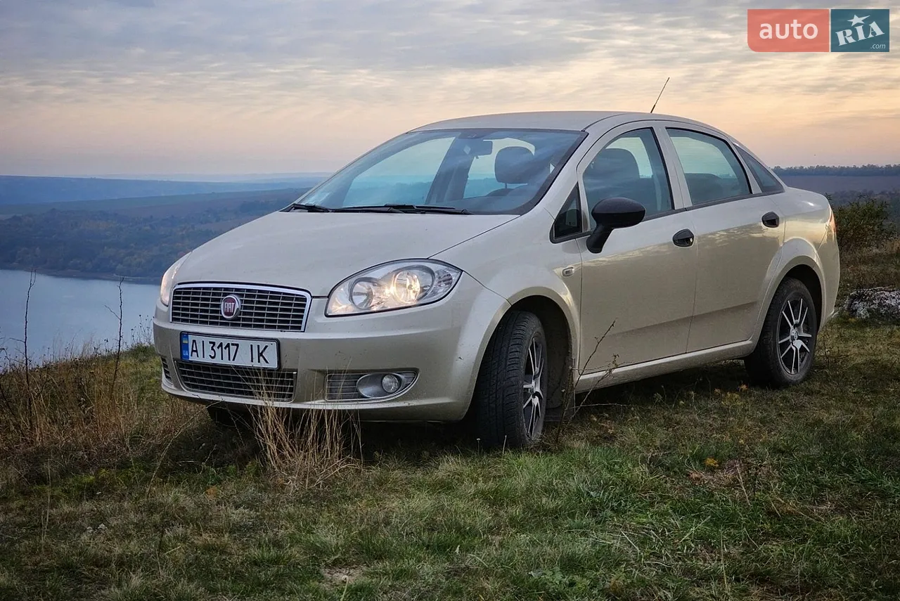 2010 Fiat Linea - мініатюра 4