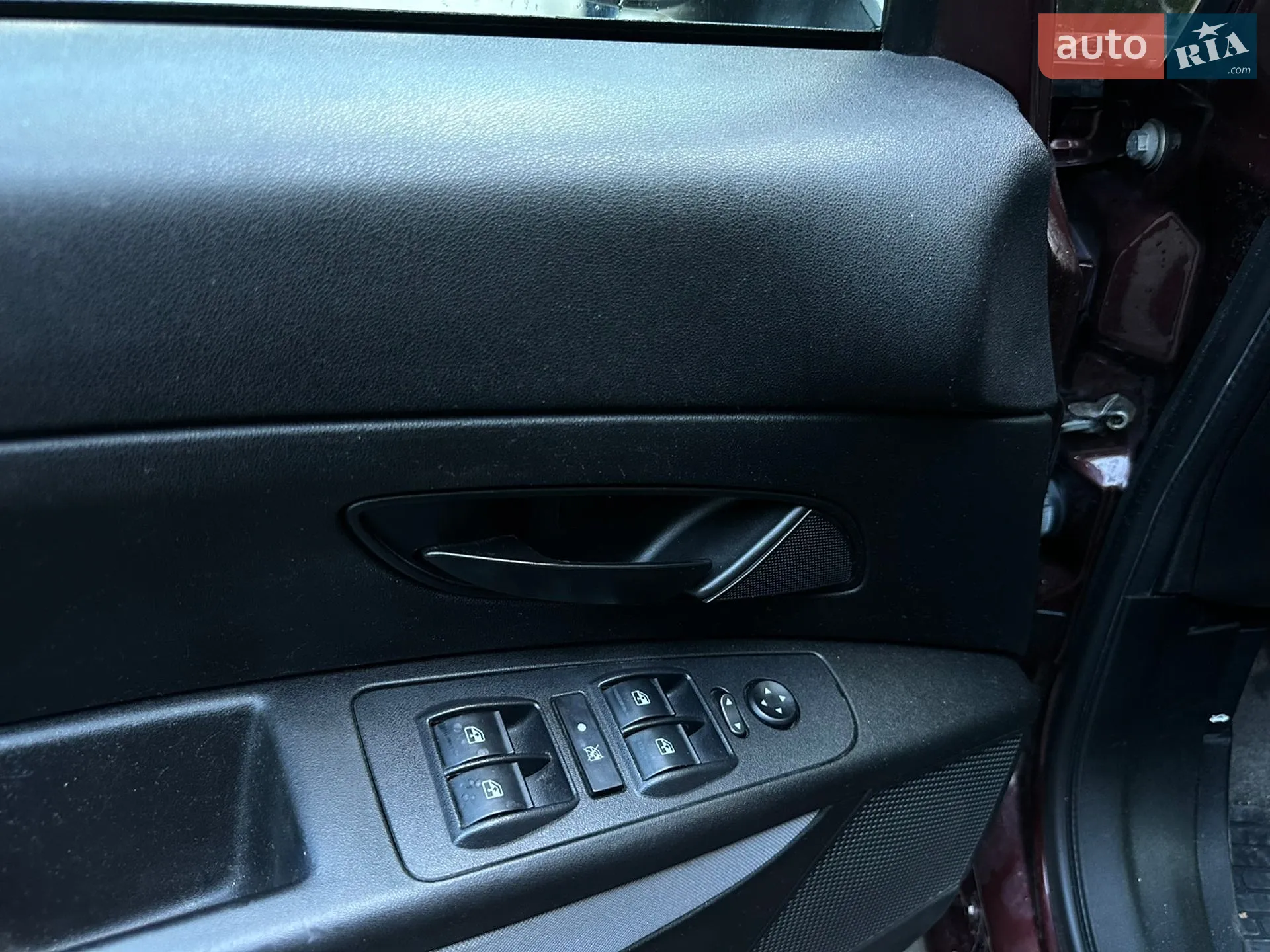 2013 Fiat Linea - мініатюра 18