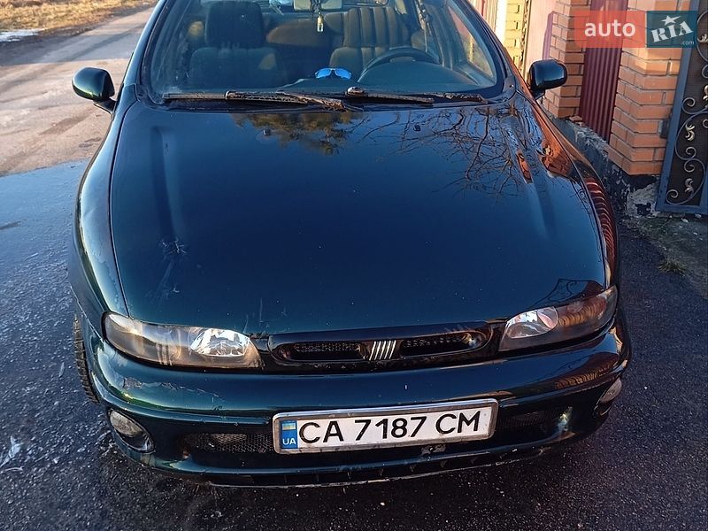 Седан Fiat Marea 1998 в Гребенках