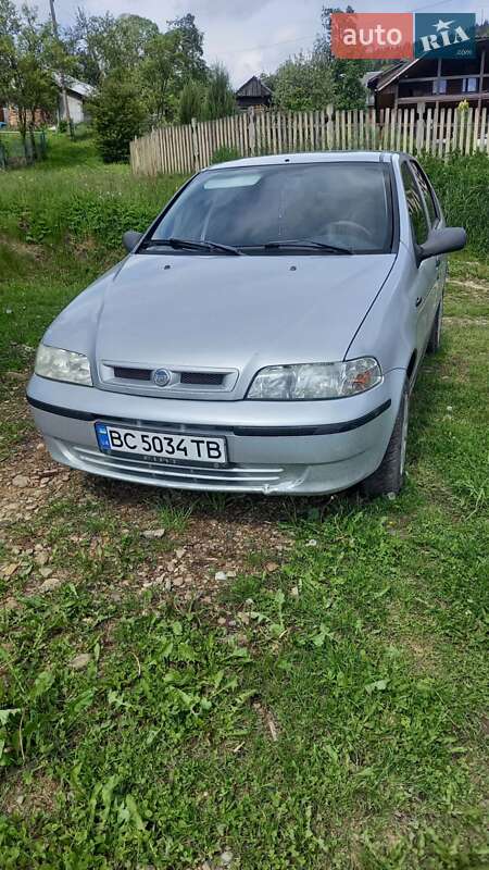 Хэтчбек Fiat Palio 2005 в 