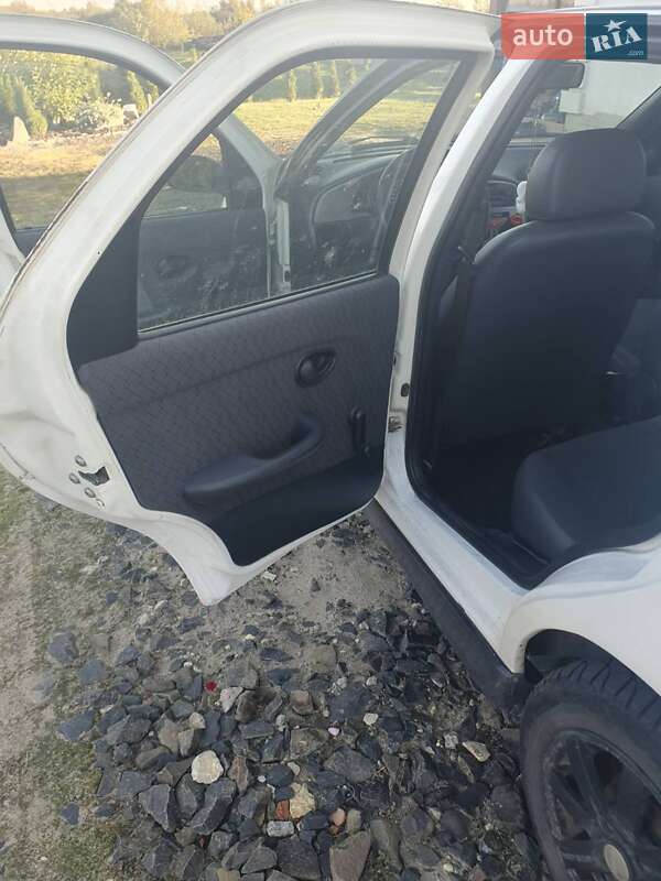 Хэтчбек Fiat Palio 2003 в Костополе фото 8 Хэтчбек Fiat Palio 2003 в Костополе