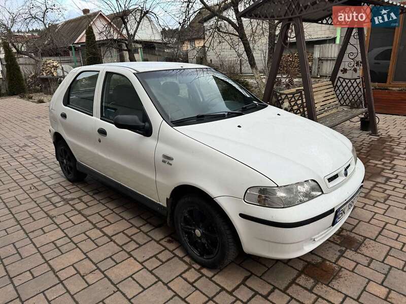 Хэтчбек Fiat Palio 2003 в Костополе фото 13 Хэтчбек Fiat Palio 2003 в Костополе