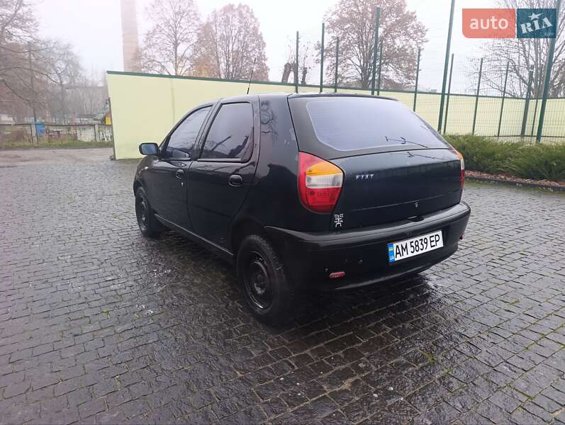 Хетчбек Fiat Palio 2004 в Коростишеві