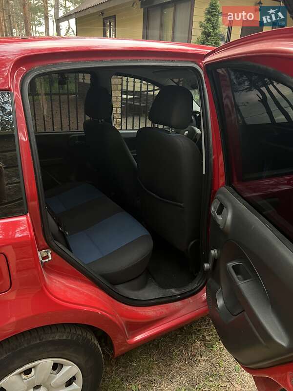 Хэтчбек Fiat Panda 2010 в Киеве