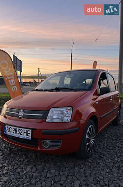 Хэтчбек Fiat Panda 2005 в 