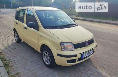 Хэтчбек Fiat Panda 2010 в Ивано-Франковске