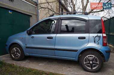 Хэтчбек Fiat Panda 2006 в 