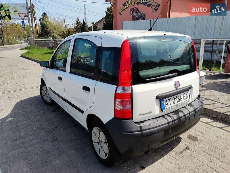 Хэтчбек Fiat Panda 2009 в Винниках