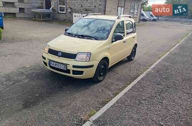 Хэтчбек Fiat Panda 2010 в Киеве