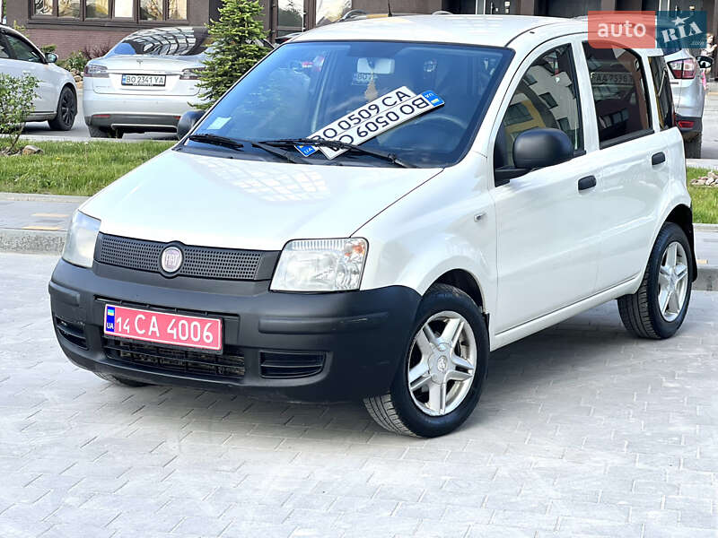 Хэтчбек Fiat Panda 2011 в Тернополе