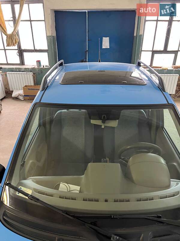 Хэтчбек Fiat Panda 2005 в Харькове фото 5 Хэтчбек Fiat Panda 2005 в Харькове