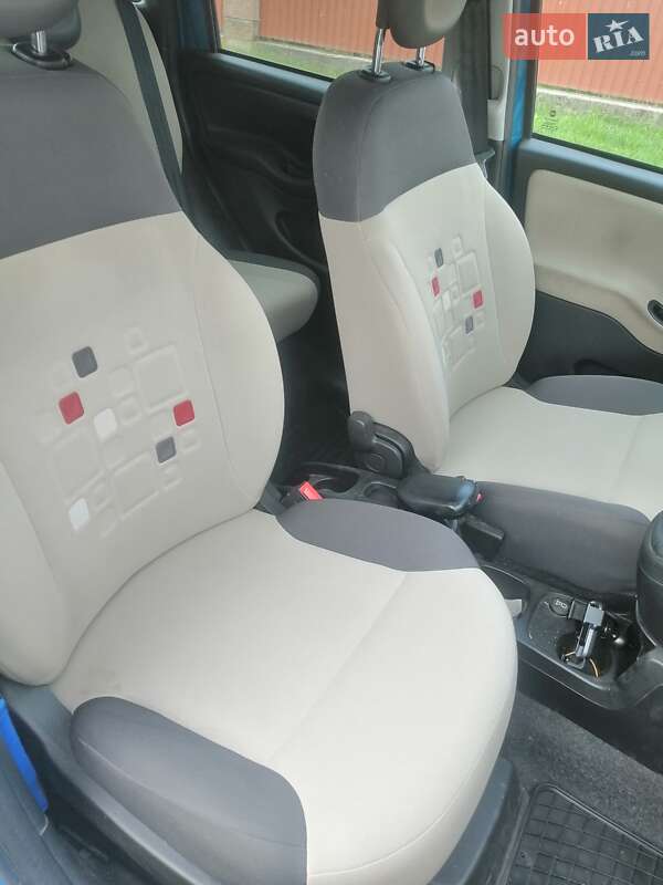 Хетчбек Fiat Panda 2013 в Львові