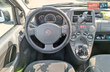 Хэтчбек Fiat Panda 2011 в 
